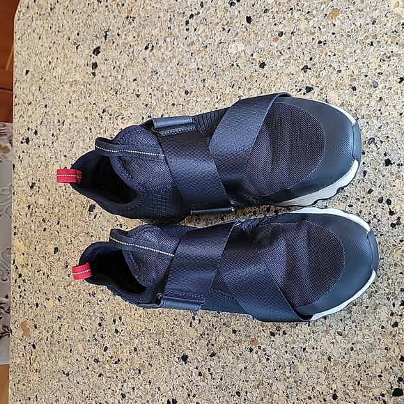 Sorel Tennis shoes - Picture 2 of 9